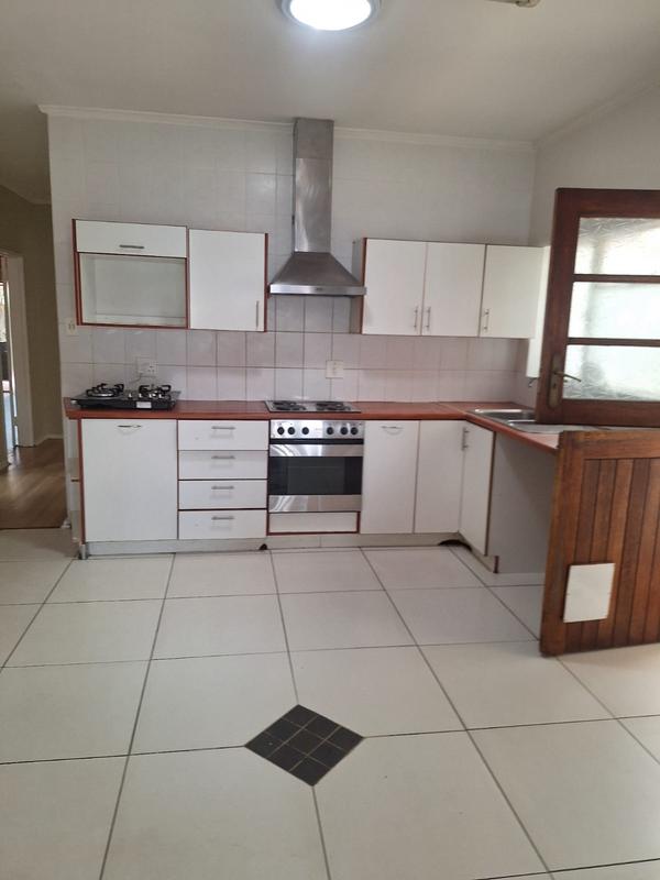 4 Bedroom Property for Sale in Panorama Western Cape